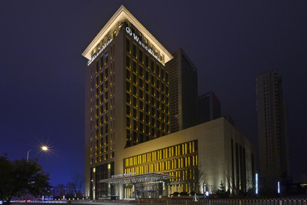 Wanda Vista Shenyang Hotel Exterior photo